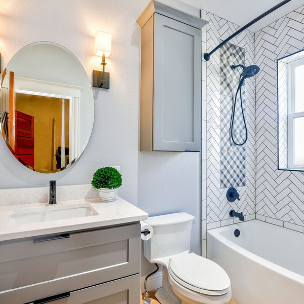 img of a bathroom img 1.jpg