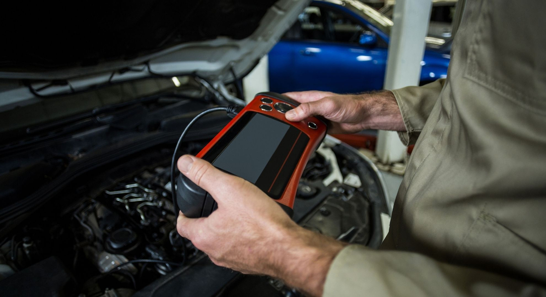 checking car diagnostics CMPro blog image 7.jpg