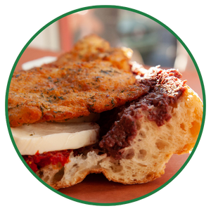 Chicken sandwich with sauce and chese