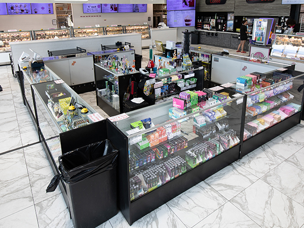 zoon smoke & vape Smoke Zone Smoke Shop N Vape main image 1