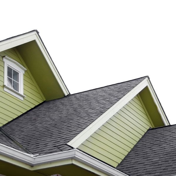 Clean roof shingles