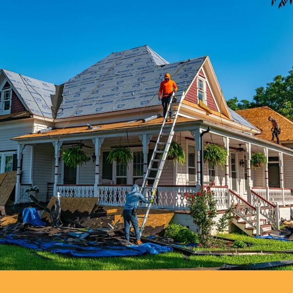 roofing contractors working roofing contractors working