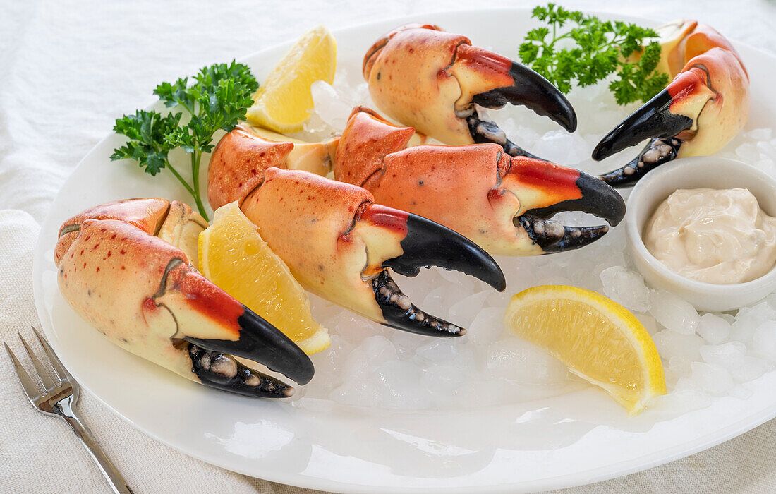 Stone Crab Claws - 2 - Copy.jpg