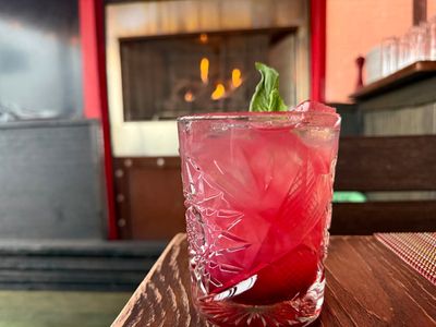 Basil Pomm Lemonade - 2.jpg