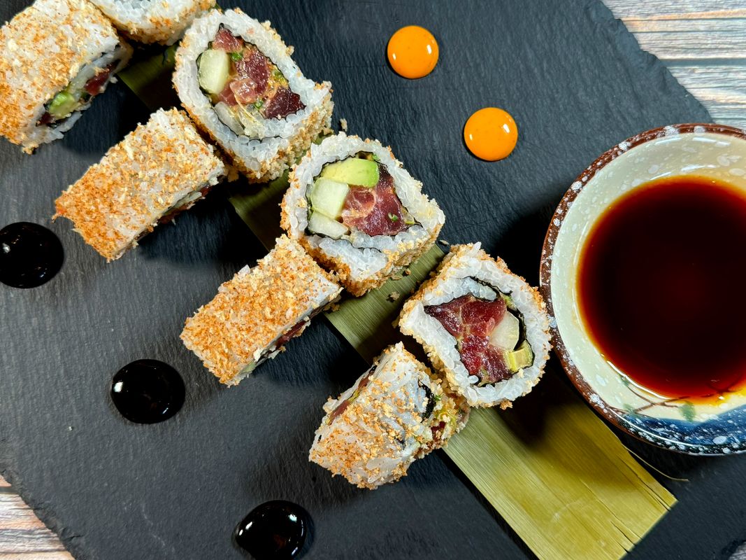 Crunchy Spicy Tuna Roll - 2.jpg