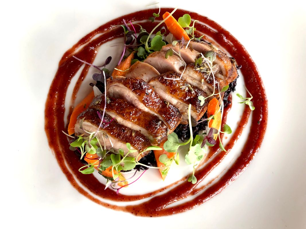 Duck - Chinese black rice - caroot - pear - apples - lingonberry sauce.jpg