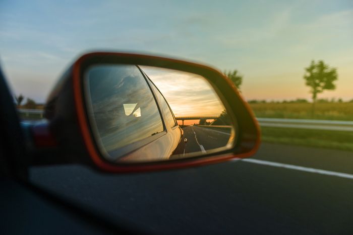 A trucks mirror