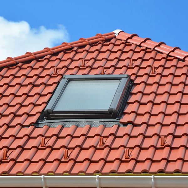 Tiled Roof with Skylight What Are the Best Maintenance Tips to Extend the Life of a Tile Roof4.jpg