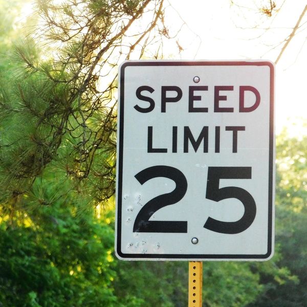 speed limit sign speed limit sign