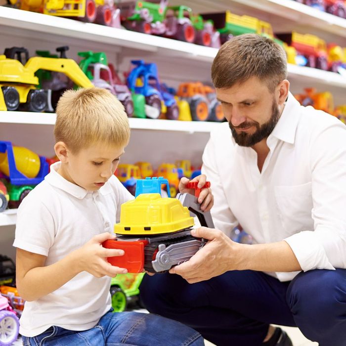 4 Reasons To Shop at a Local Toy Store - Gizmo's Toylab