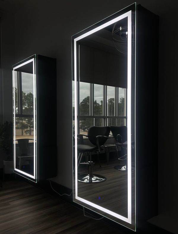 B. MONROE SALON + HEADSPA