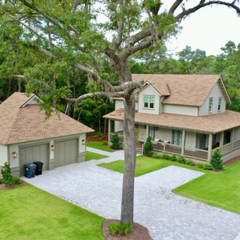 Untitled design - 2025-10-16T143945.193.png