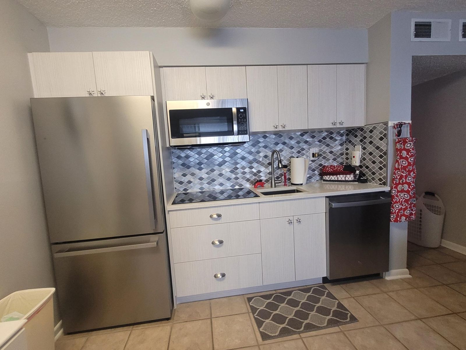 Kitchen .jpg