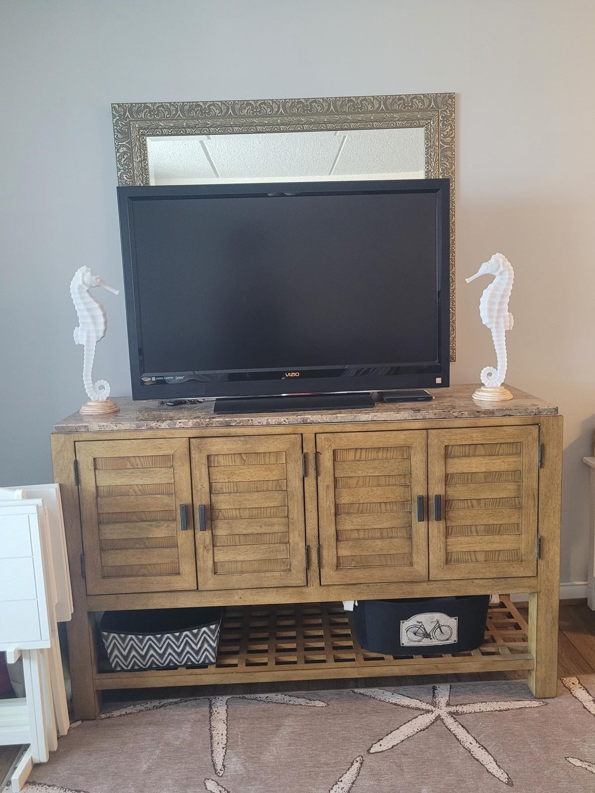 TV .jpg