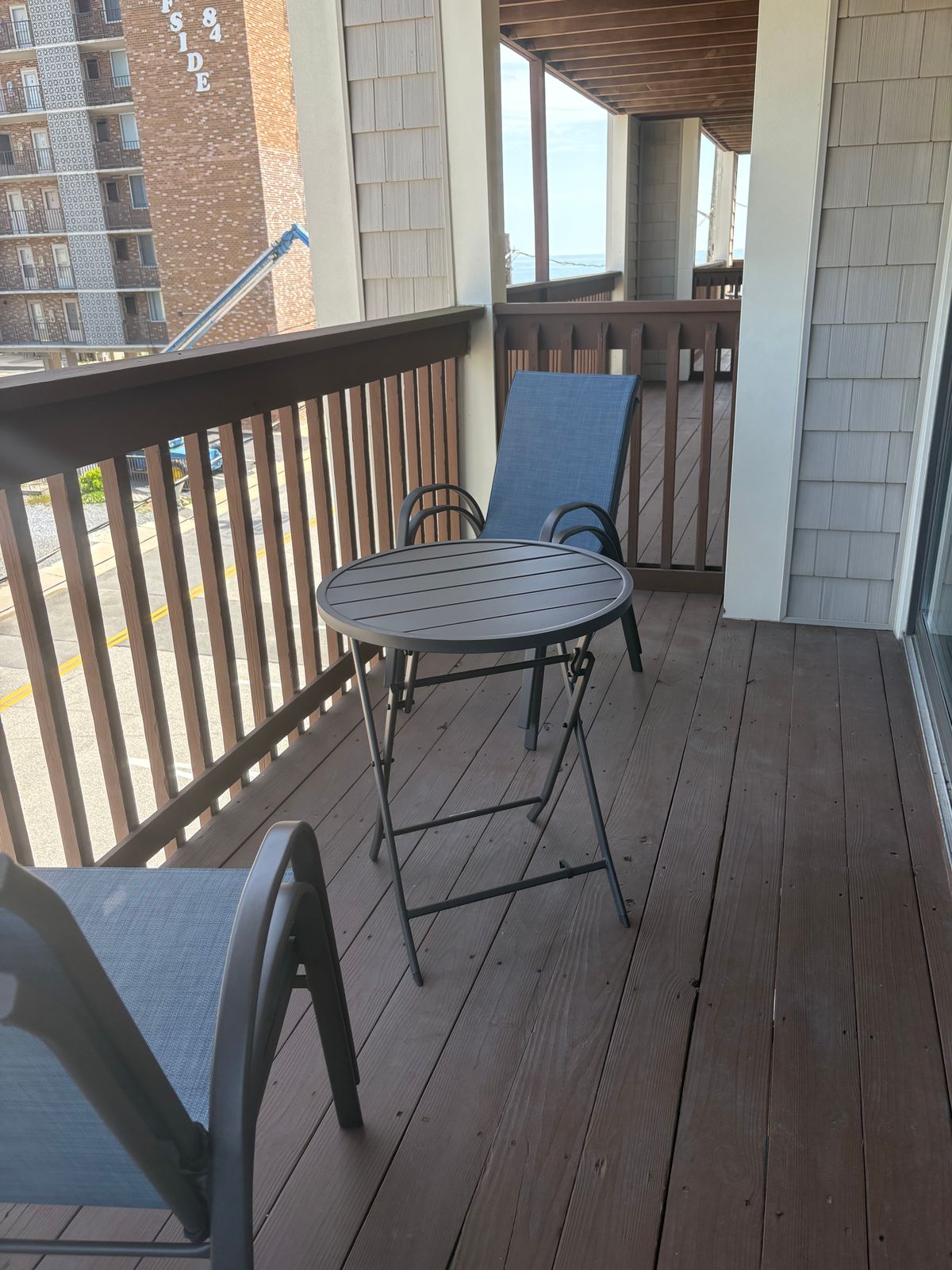 balcony 2.jpg