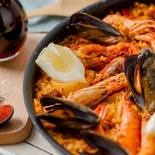 traditional Caribbean paella dish