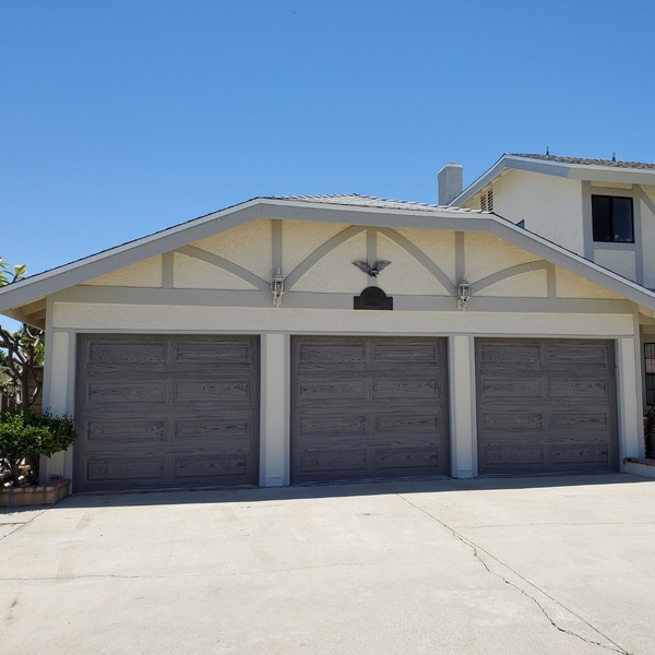 three garage doors Banning1.png