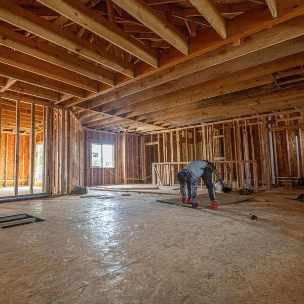 custom home builder working on a home