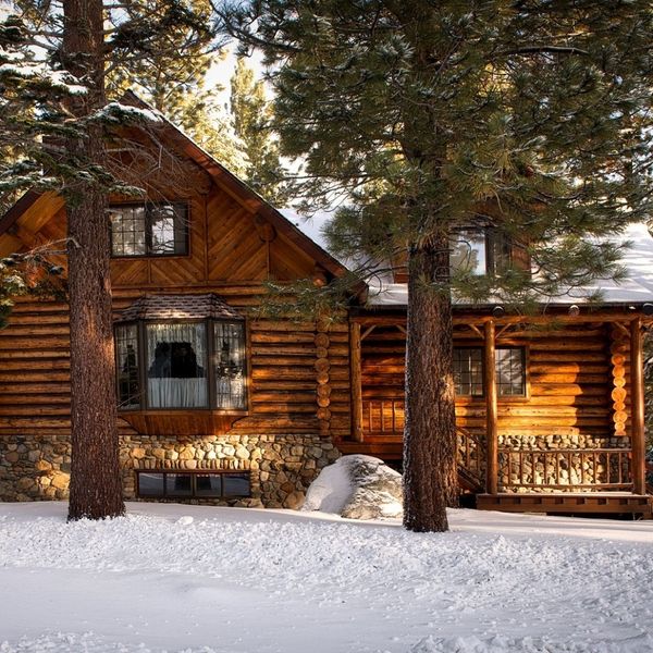custom log cabin home