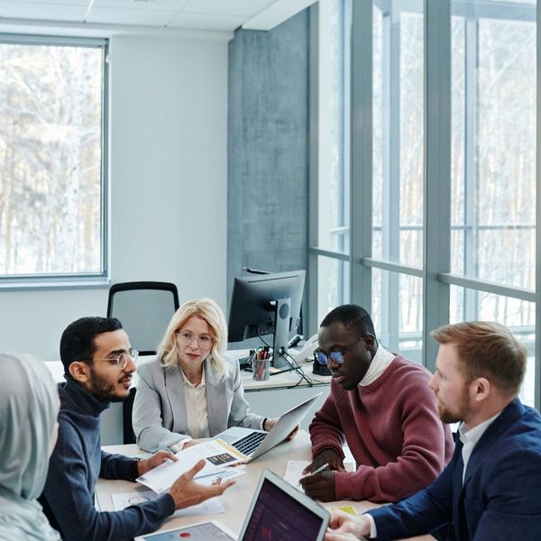 employees in office employees in office