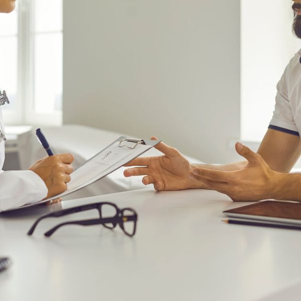 Enhancing Patient Experience with Virtual Medical Assistants 3.jpg