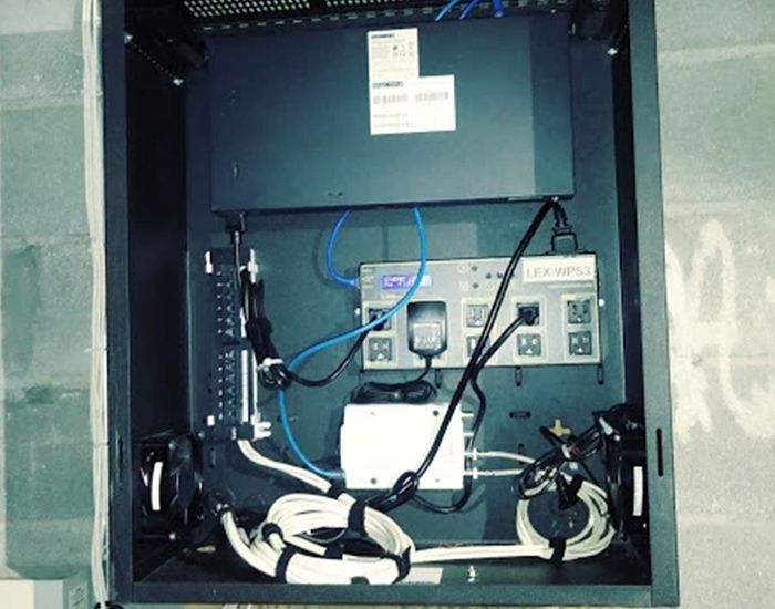 svc-cctv-02.jpg