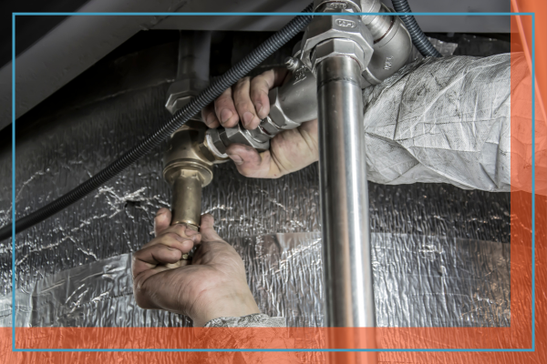 tightening a pipe