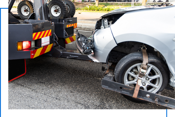 towing damaged car