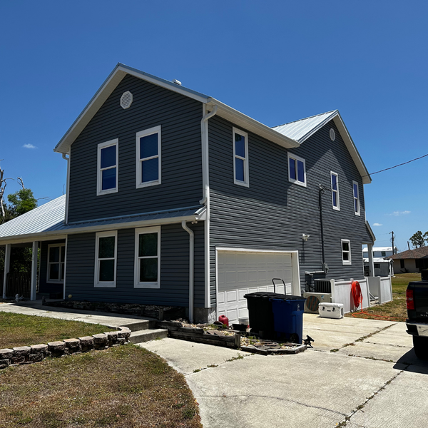 Siding Replacement in South Florida3.png