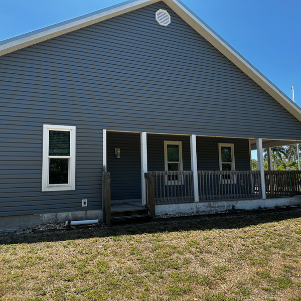 Siding Replacement in South Florida4.png