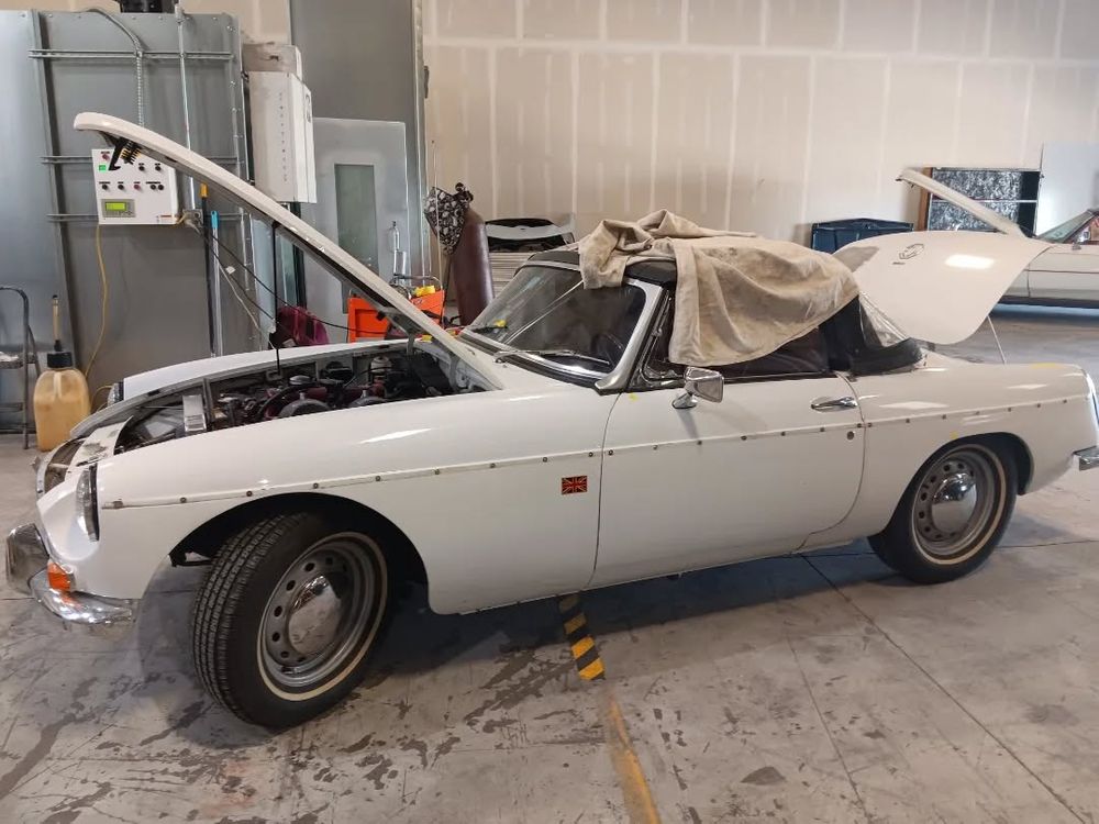 64MGB_3.jpg