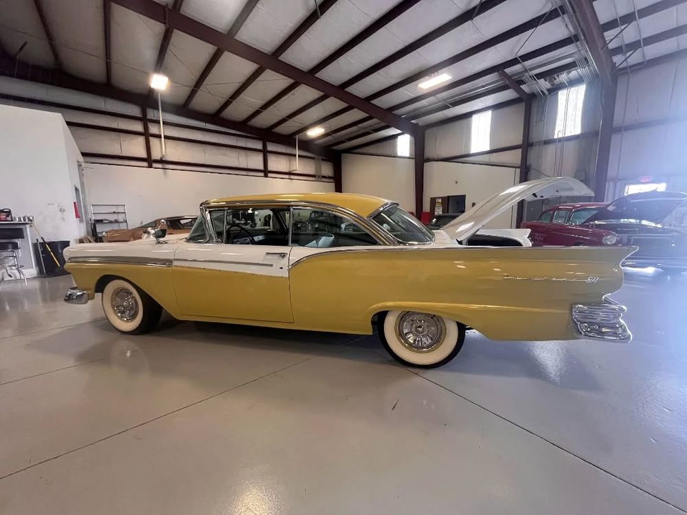 1957Fairlane500_2.jpeg