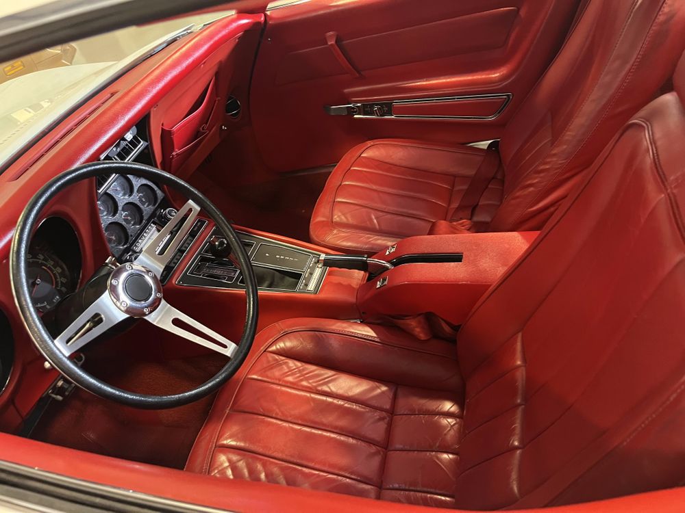 69Corvette_4.jpg