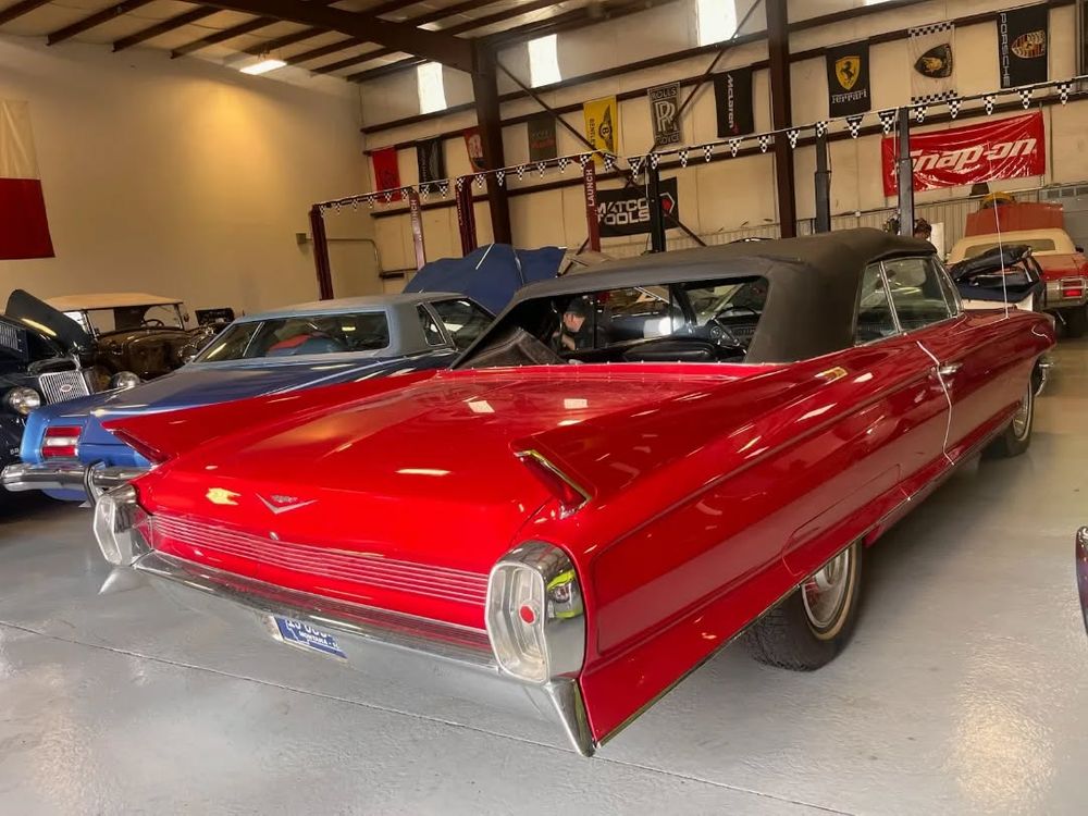 1962_Cadillac_2.jpeg