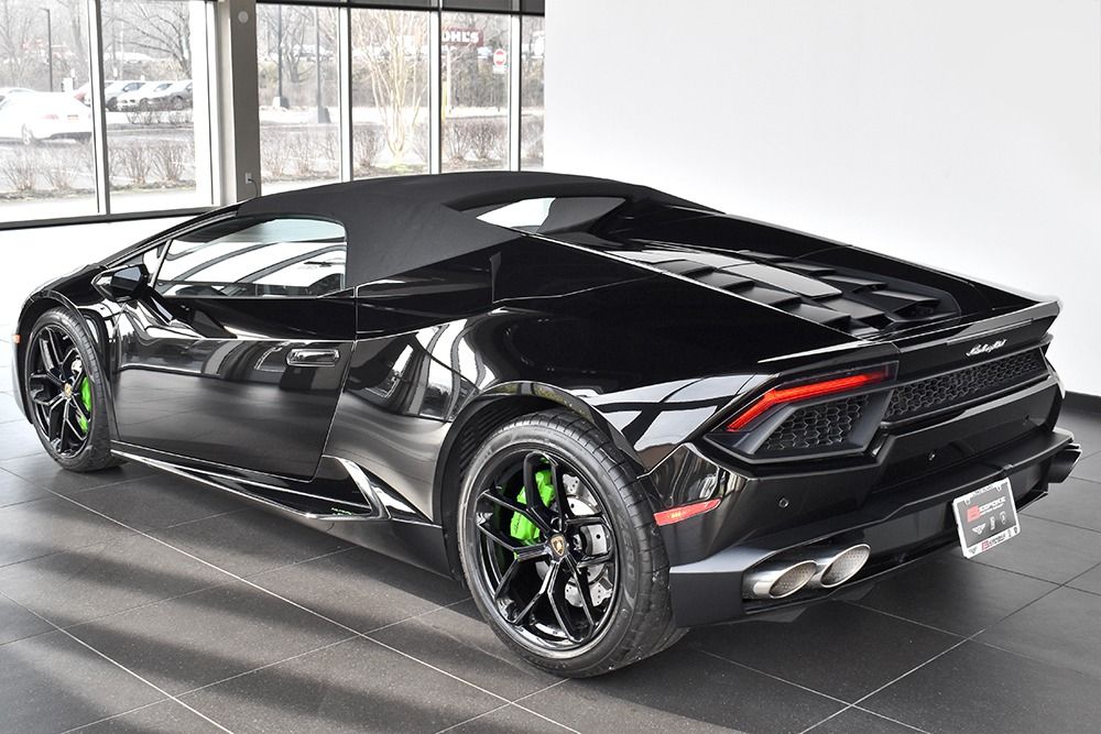 2018Lamborghini_15.jpg