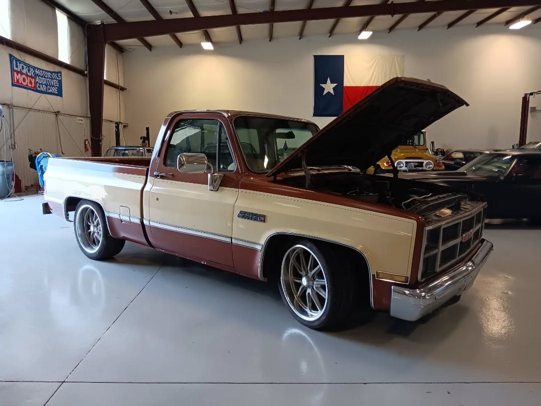 1985ChevyShortbed_1.jpeg