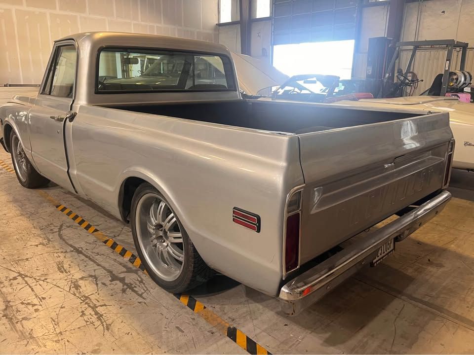 1969ChevyC10_6.jpg