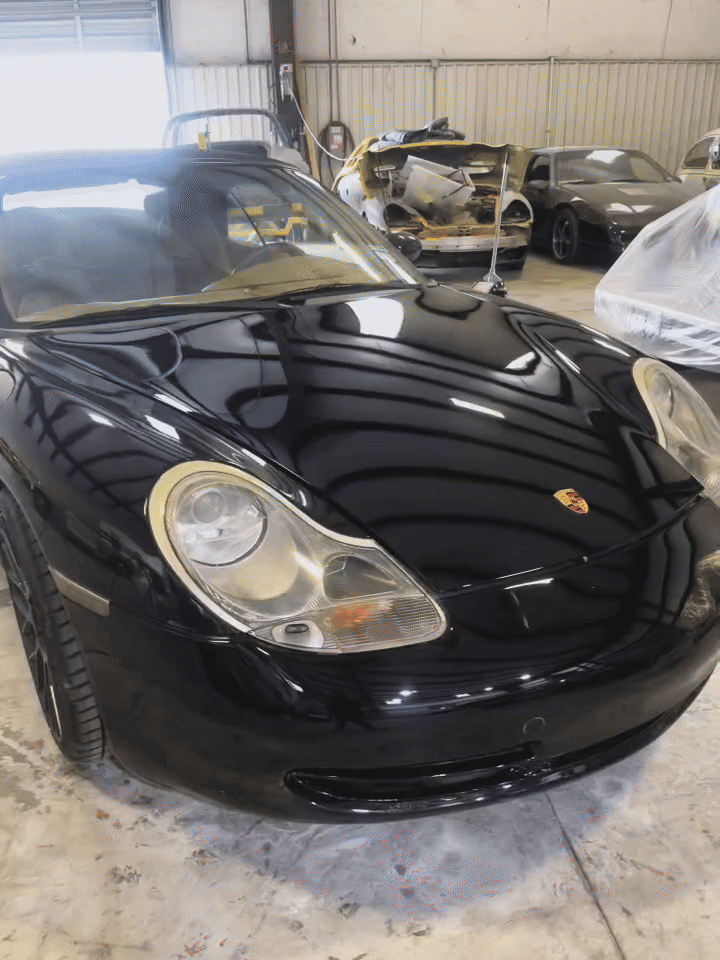 2001 Porsche 911 Carrera.gif