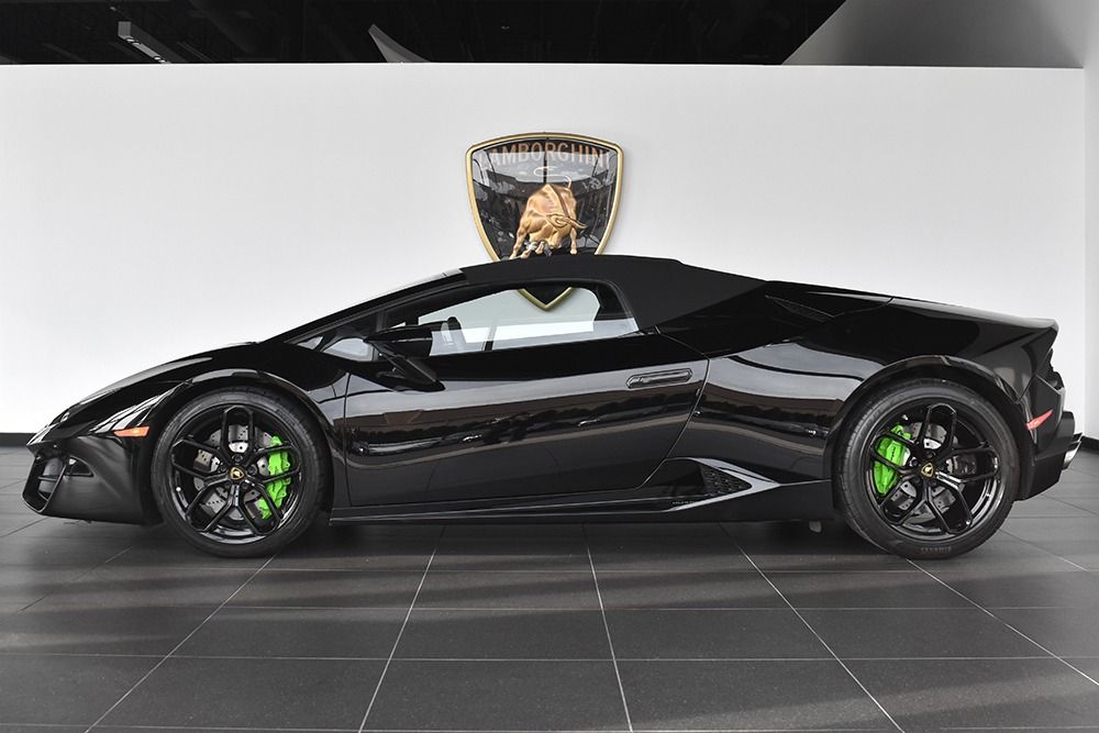 2018Lamborghini_14.jpg