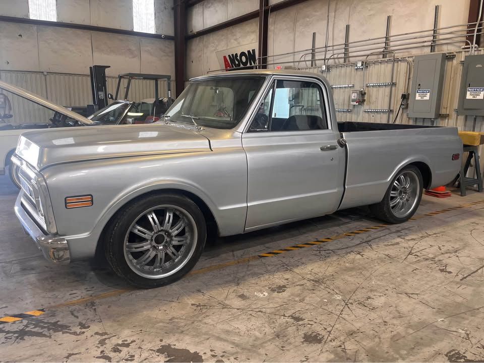 1969ChevyC10_4.jpg