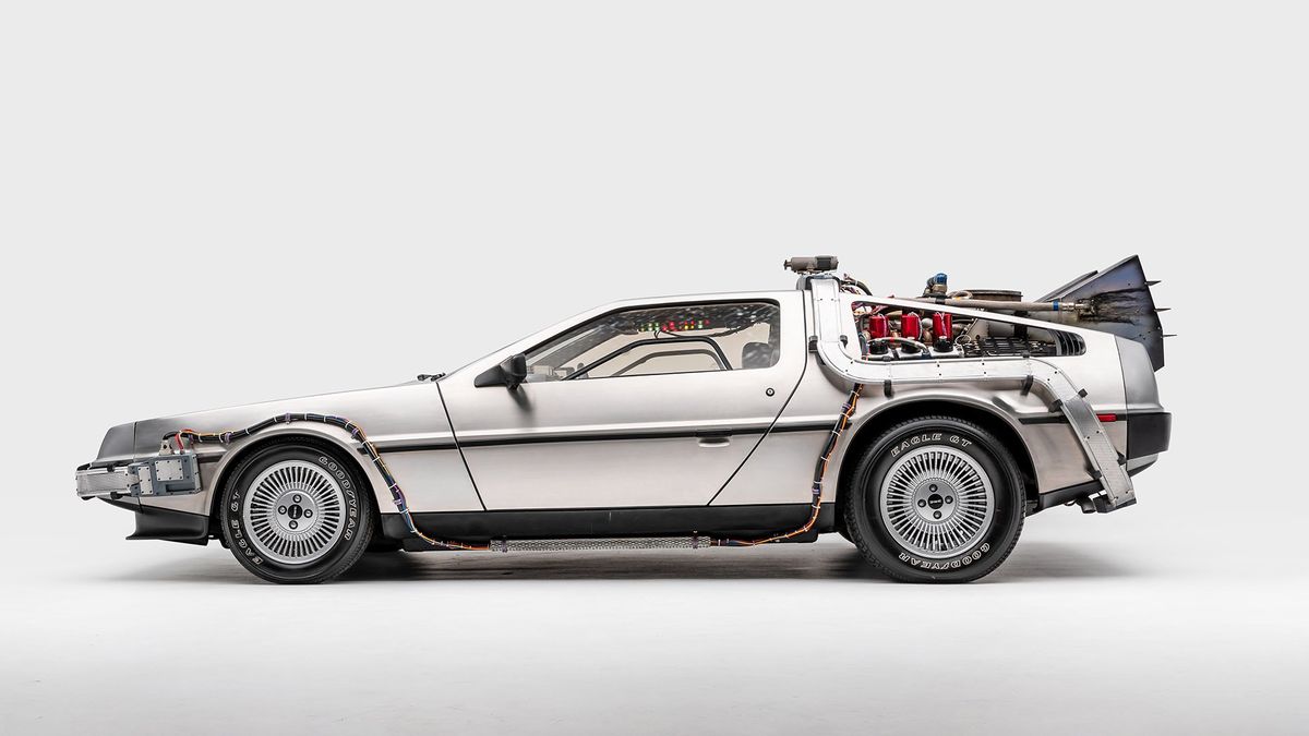 1981-delorean-back-to-the-future-_0002_3.jpg