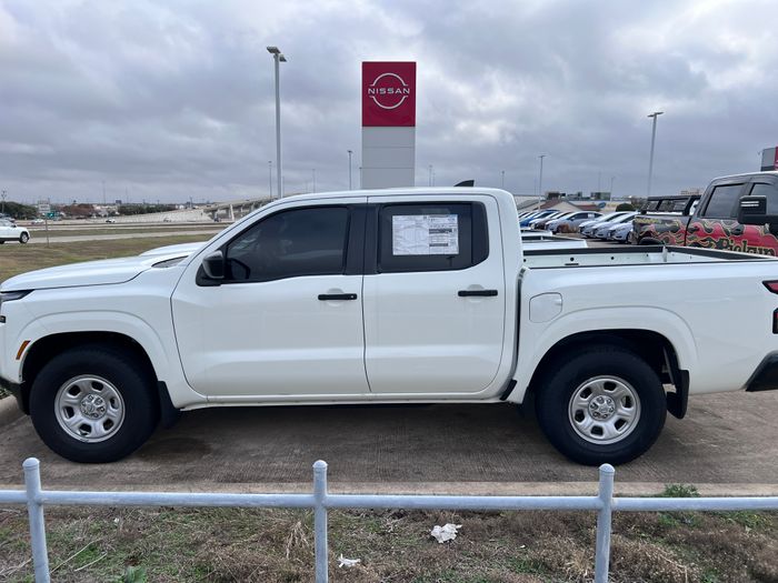 Nissan Fronteir with Crew Cab