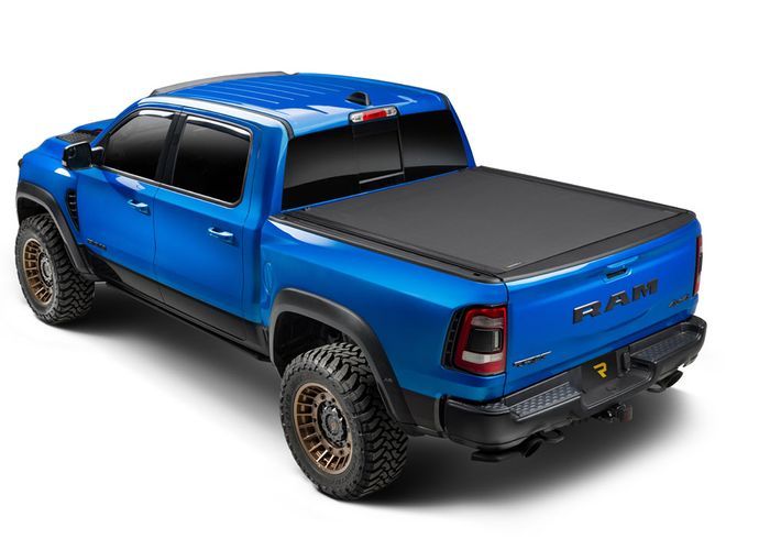 BAK revolver X4s hard rolling tonneau cover