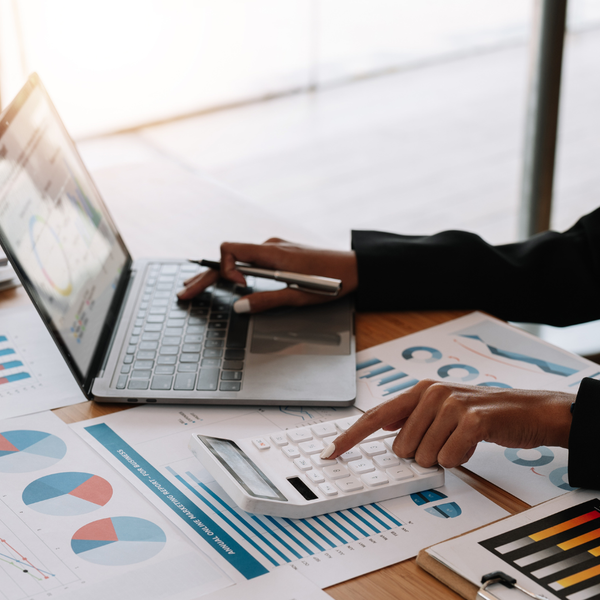 The Do's and Don'ts of Debt Consolidation for Small Businesses - 1.png