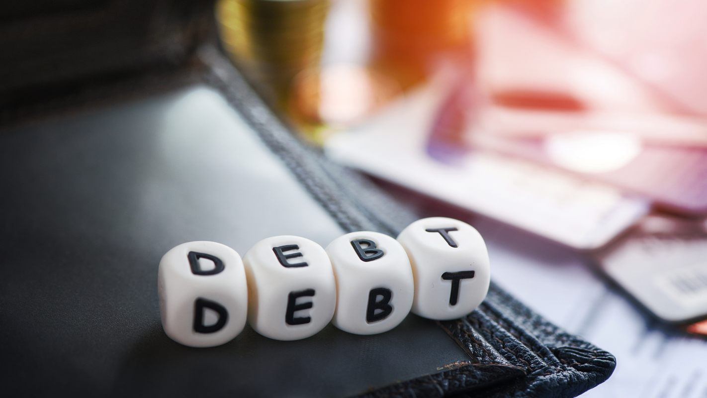The Do's and Don'ts of Debt Consolidation for Small Businesses - Hero.png