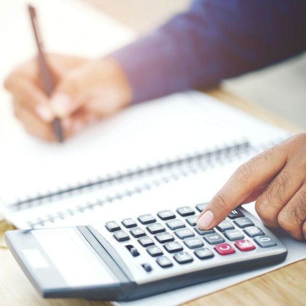 img of someone budgeting blog2.jpg