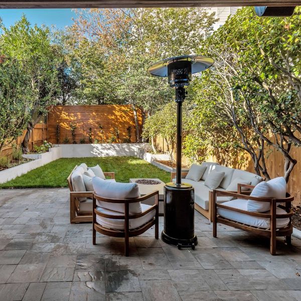 back yard seating area done by Edri Construction Outdoor Living Spaces - 4.jpg