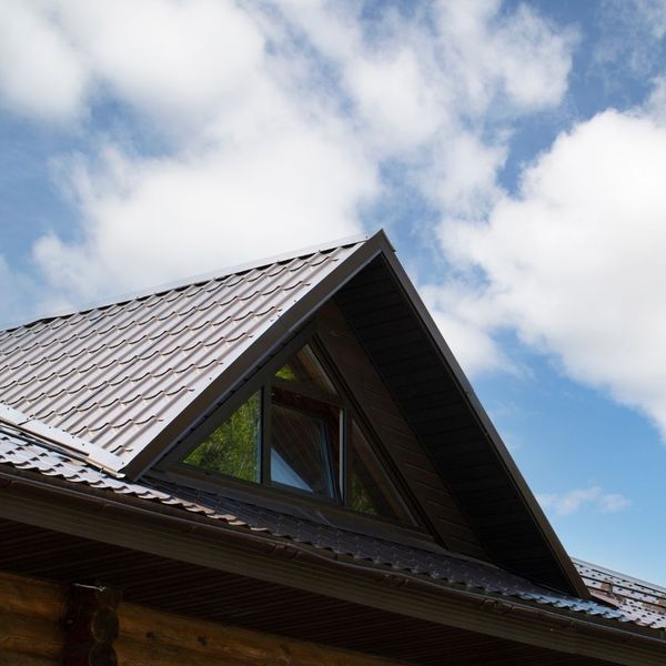 What is a Standing Metal Seam Roof_ 1.jpg