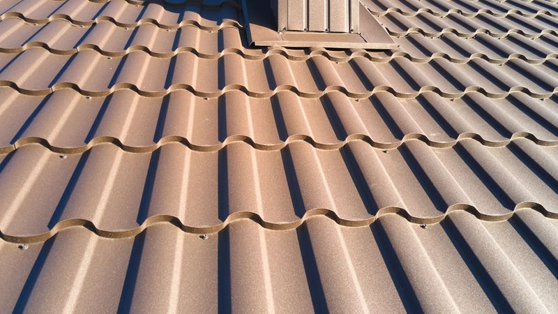 What is a Standing Metal Seam Roof Hero.jpg