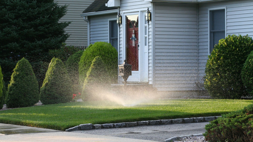 The Benefits of Custom Irrigation Design for Your Lawn - Featured Image.jpg